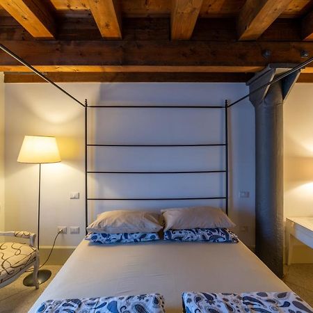 Youatmolino Canal View Apartment Venedik Dış mekan fotoğraf