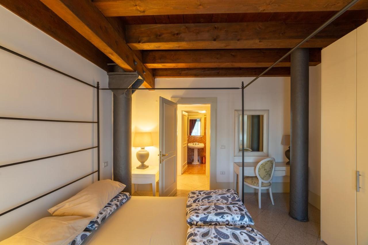 Youatmolino Canal View Apartment Venedik Dış mekan fotoğraf